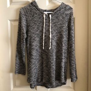 Light knit hoodie
